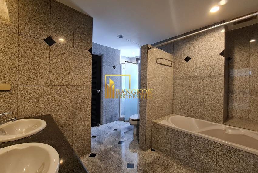 4 bedroom Charoenjai Place for rent 20134 image-14