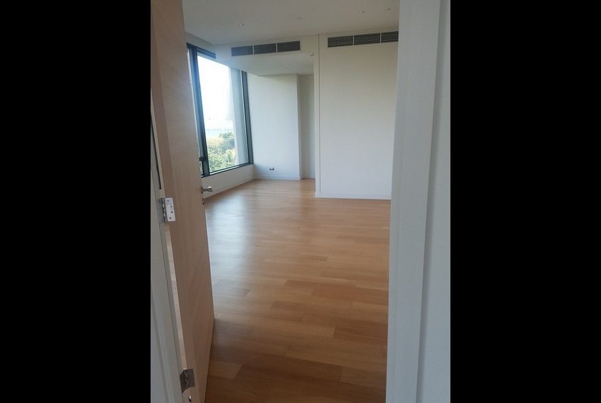 Sindhorn Residence 3 Bed Condo For Sale 6713 Image-02