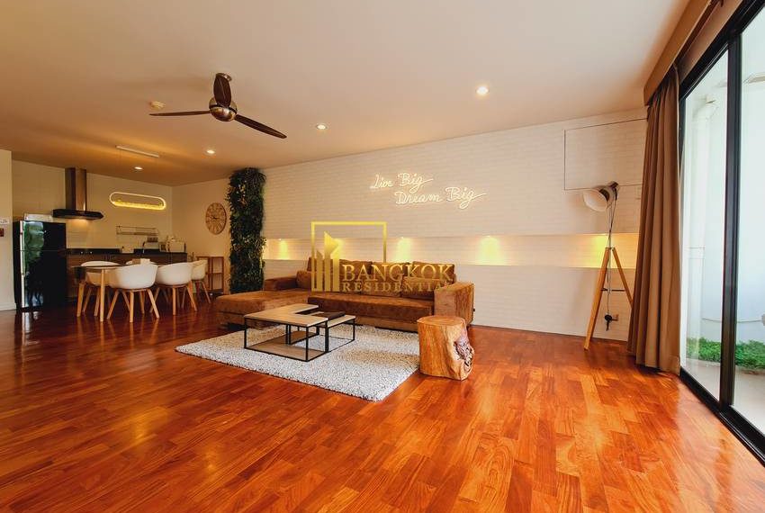 Benviar Tonson Residence apartment 20114 image-01
