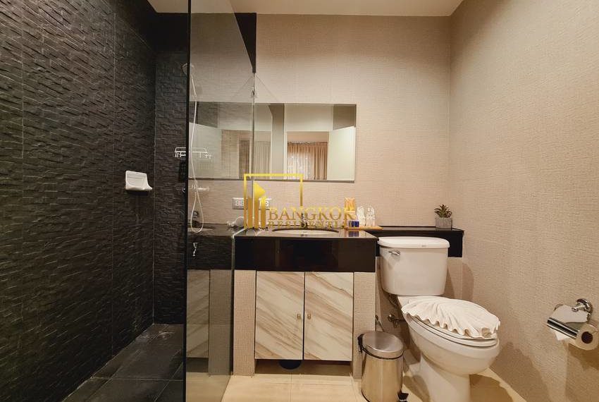 Benviar Tonson Residence apartment 20114 image-11