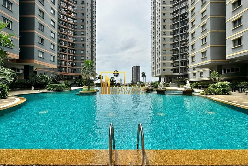 The Narathiwas Residence Facilities Image-01