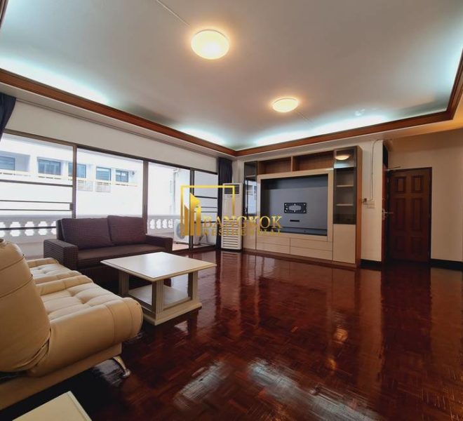 2 bed Aree Mansion apartment soi Ari 20168 image-02