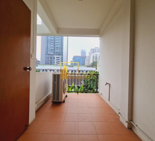 2 bed Aree Mansion apartment soi Ari 20168 image-11