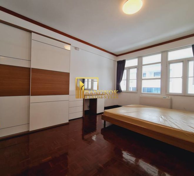 2 bed Aree Mansion apartment soi Ari 20168 image-13