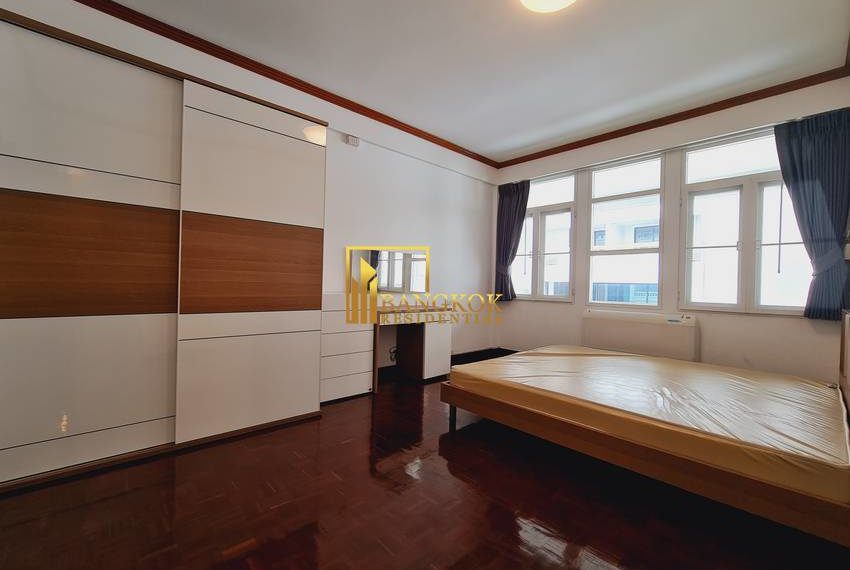 2 bed Aree Mansion apartment soi Ari 20168 image-13