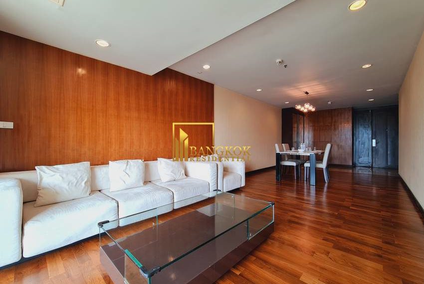 2 bedroom Double Trees Residence 20013 image-01