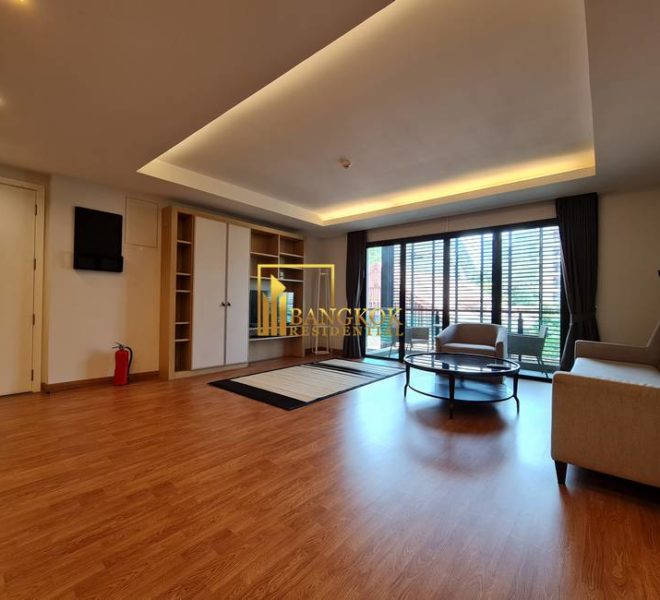 2 bedroom L 8 Residence 10780 image-03