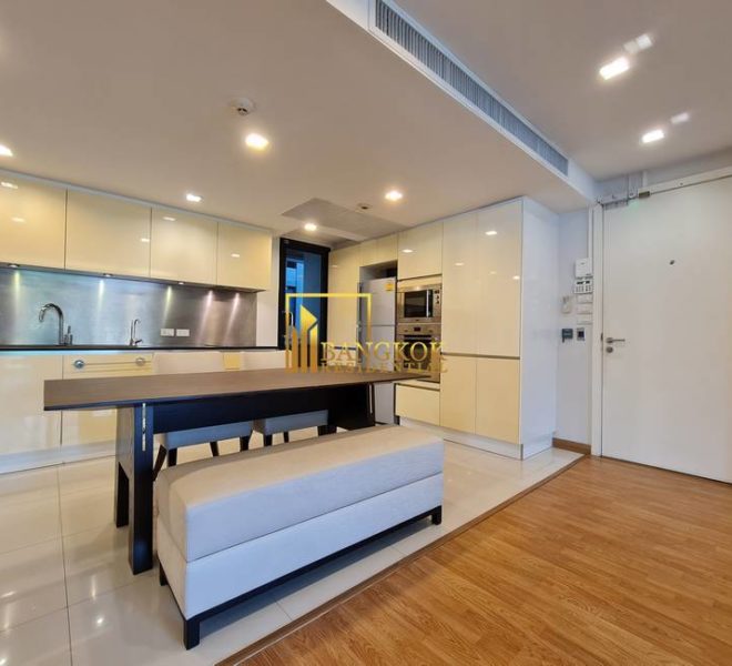2 bedroom L 8 Residence 10780 image-04