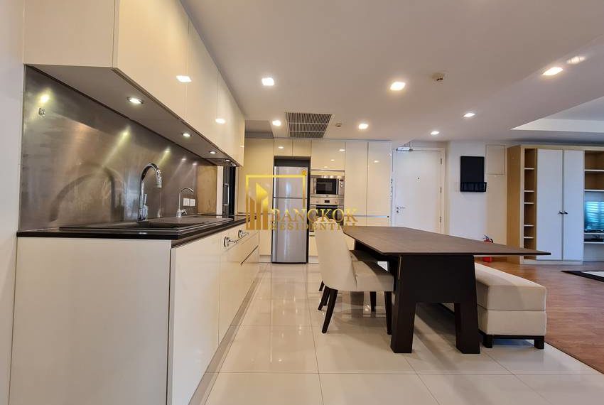 2 bedroom L 8 Residence 10780 image-05