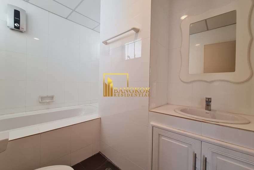 4 bed apartment Aramvej 20162 image-18