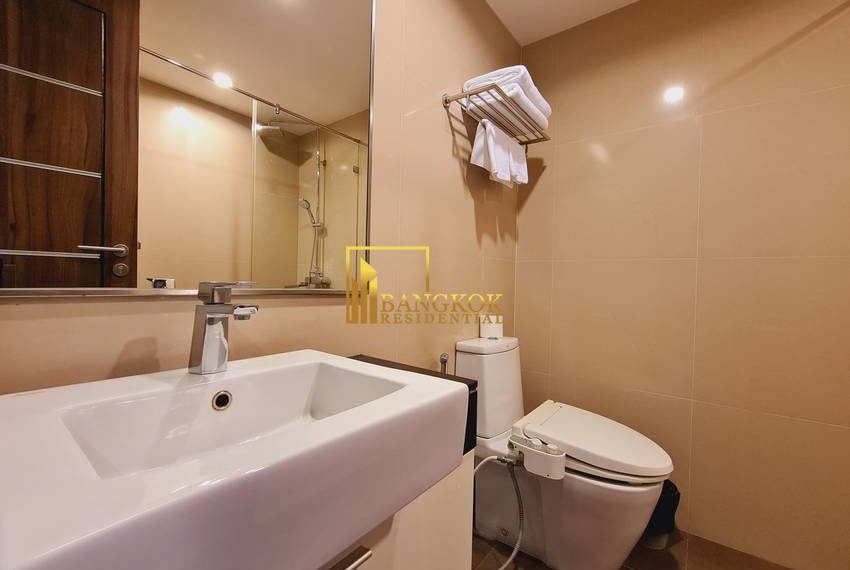 Asoke Apartment Upper Suites 7205 image-08