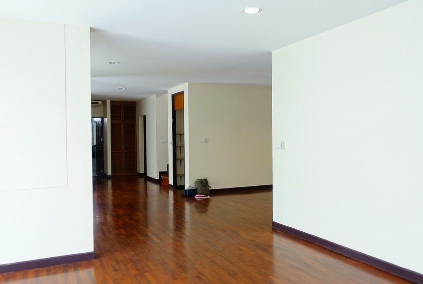 10851 Image-10
