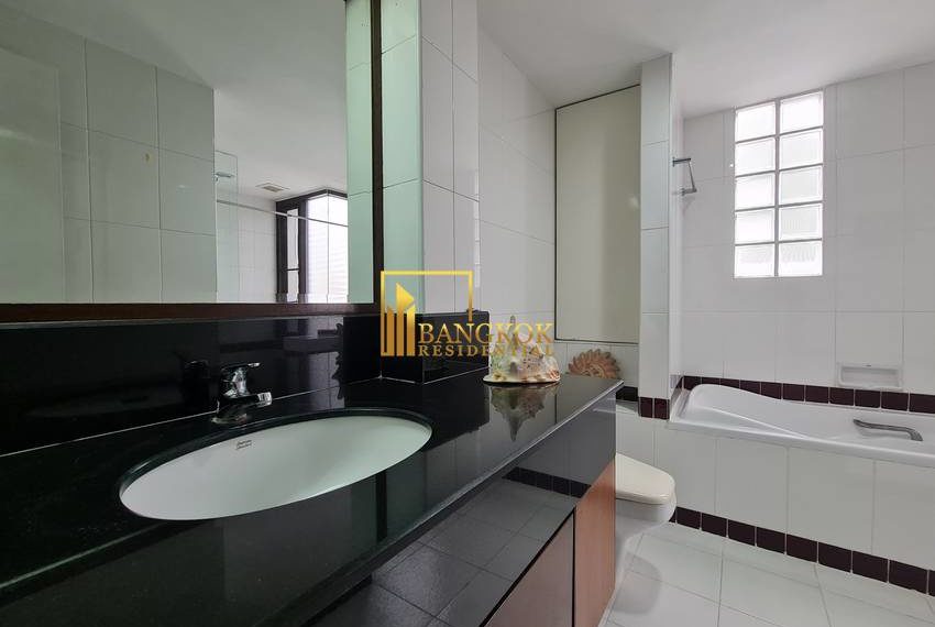 3 bed Neo Aree Court apartment 20081 image-17