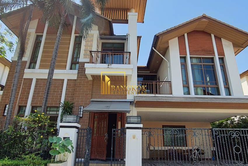 4 bed house for rent sukhumvit Baan Sansiri 67 7954 image-01