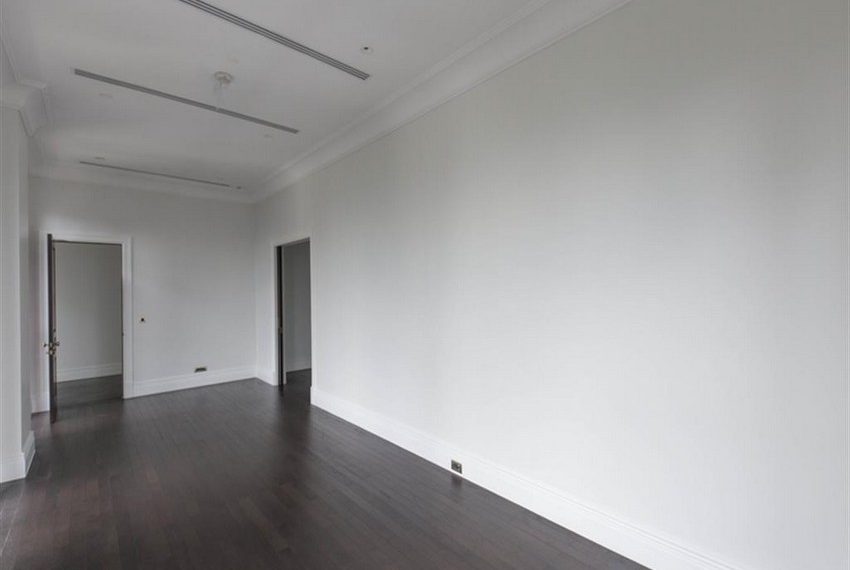 3 Bedroom Condo 98 Wireless 10981 Image-03