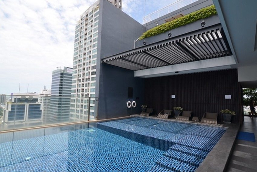Life Sathorn10 Image-01