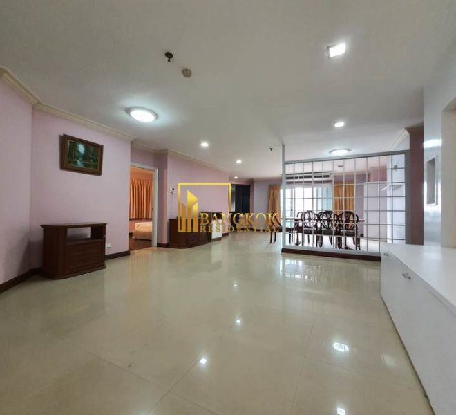 3 bed renovated condo for rent thonglor 55th Tower 10592 image-02