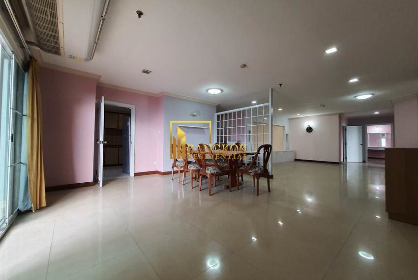 3 bed renovated condo for rent thonglor 55th Tower 10592 image-04