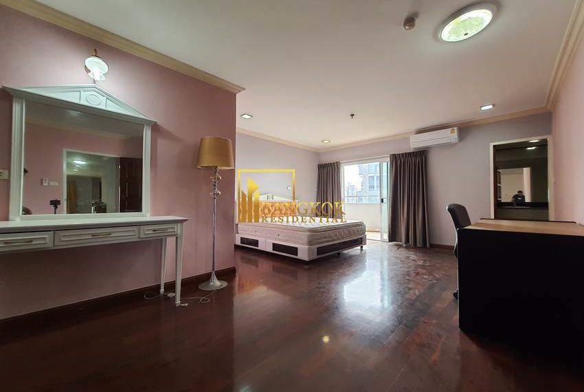 3 bed renovated condo for rent thonglor 55th Tower 10592 image-18