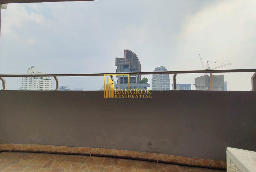 3 bed renovated condo for rent thonglor 55th Tower 10592 image-21
