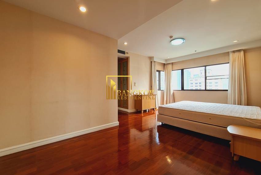 penthouse for rent SR Place 20612 image-09