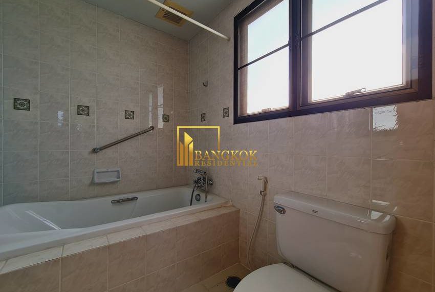 penthouse for rent SR Place 20612 image-14