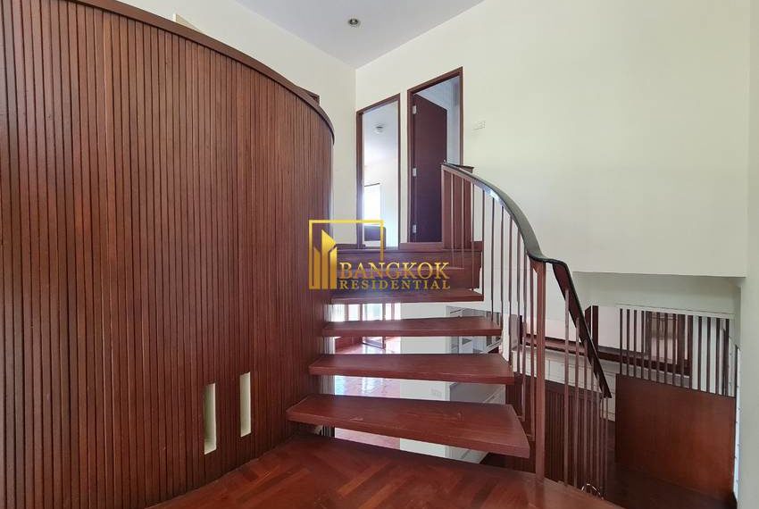 3 bed house for rent in nana 8249 image-13