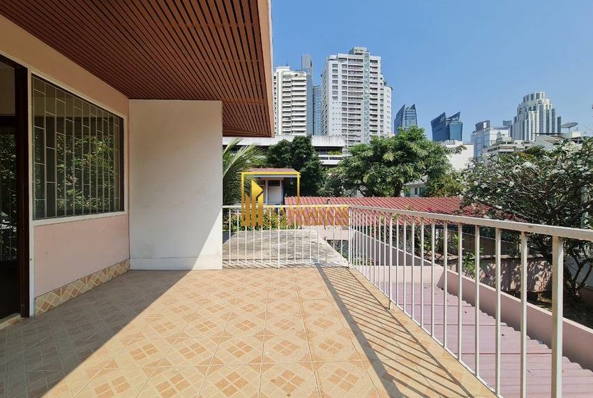 3 bed house for rent in nana 8249 image-17