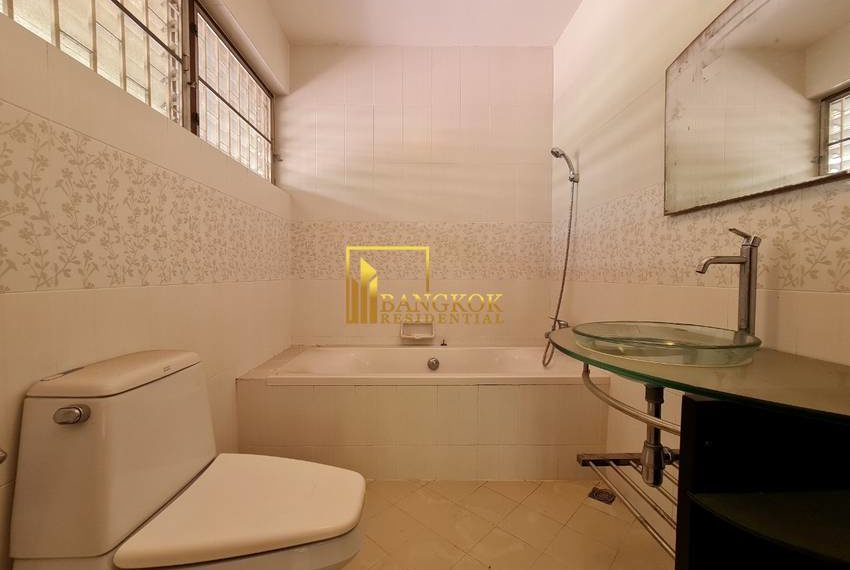 3 bed house for rent in nana 8249 image-23