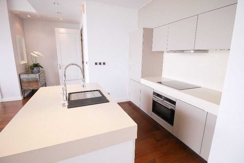 Luxurious 2 Bedroom Condo in Marque Sukhumvit 11245 Image-06