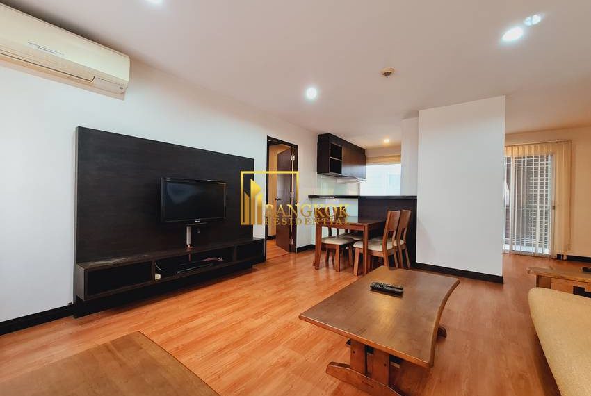 J.Visut Place apartment 20685 image-02