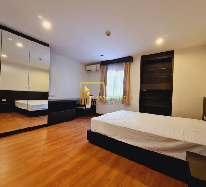 J.Visut Place apartment 20685 image-04