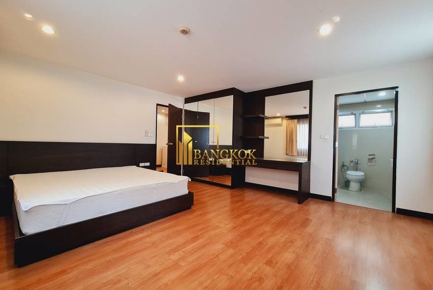 J.Visut Place phrom phong apartment 20683 image-05