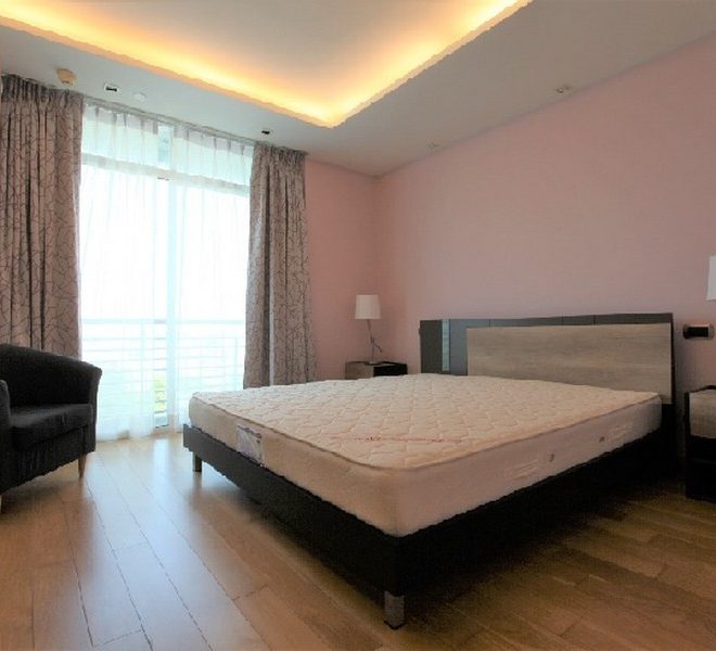10989 Image-03