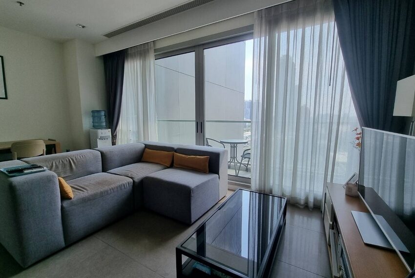 11303 Image-01