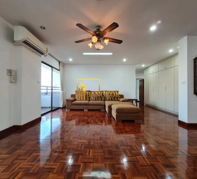 3 bed pet friendly renovated apartment Tubtim Mansion 20486 image-04