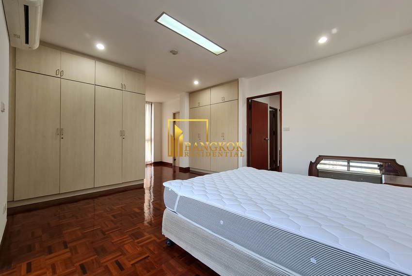 3 bed pet friendly renovated apartment Tubtim Mansion 20486 image-13