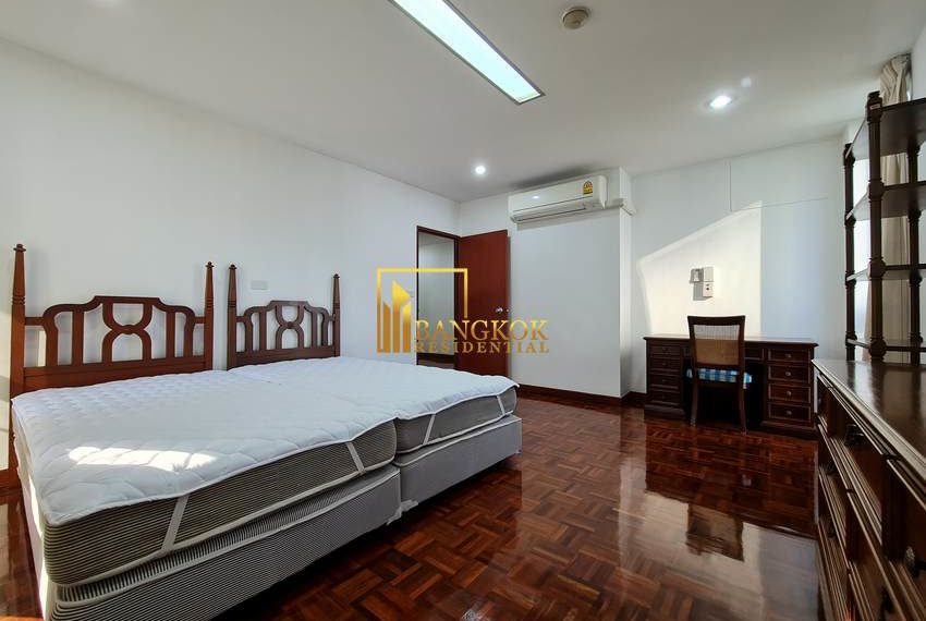3 bed pet friendly renovated apartment Tubtim Mansion 20486 image-17
