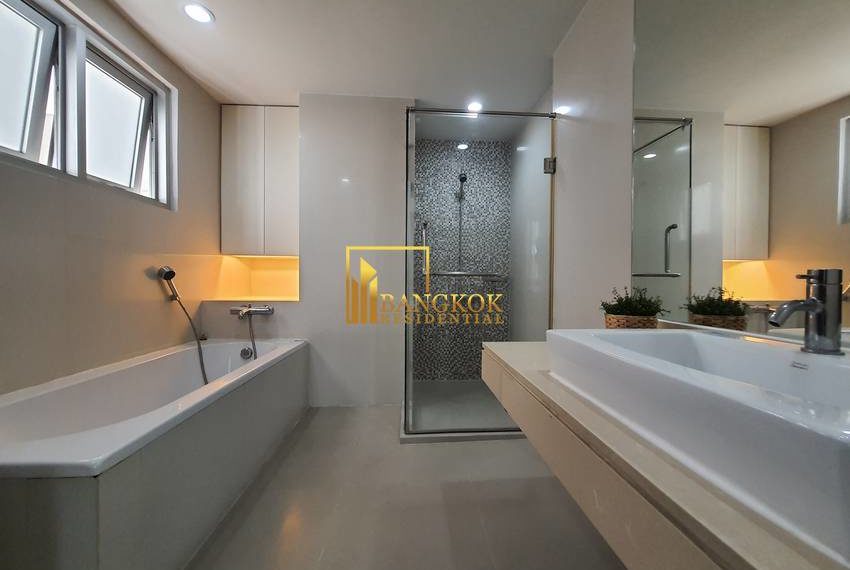 The Rajdamri 2 bed condo for rent 11367 image-15