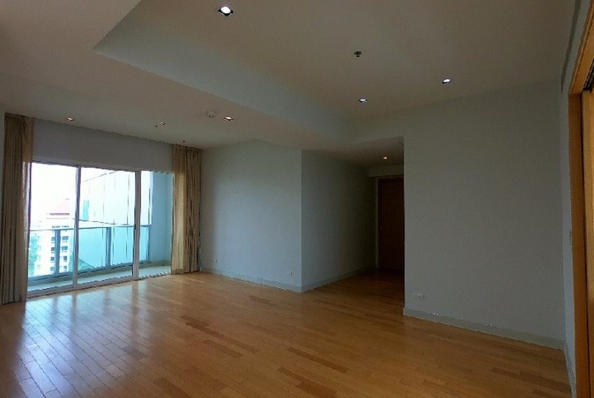 11582 Image-01