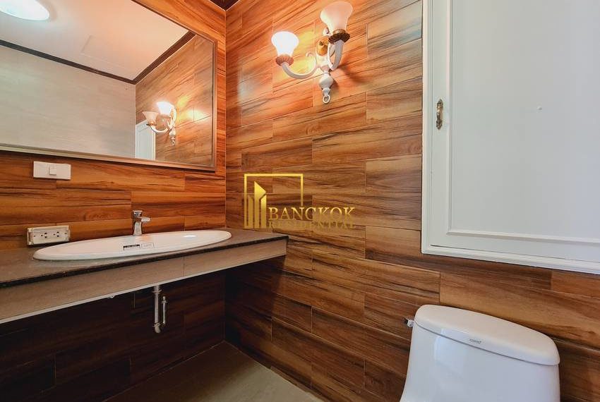 Tongthip Mansion 3 bed for rent 20694 image-14