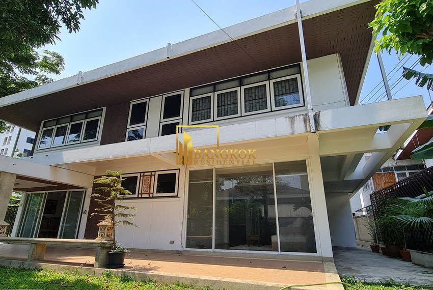 Bangkok house for rent phra khanong 27550 image-02