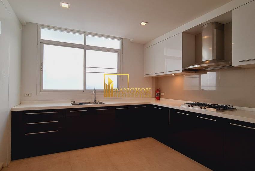 Bangkok house for rent phra khanong 27550 image-13