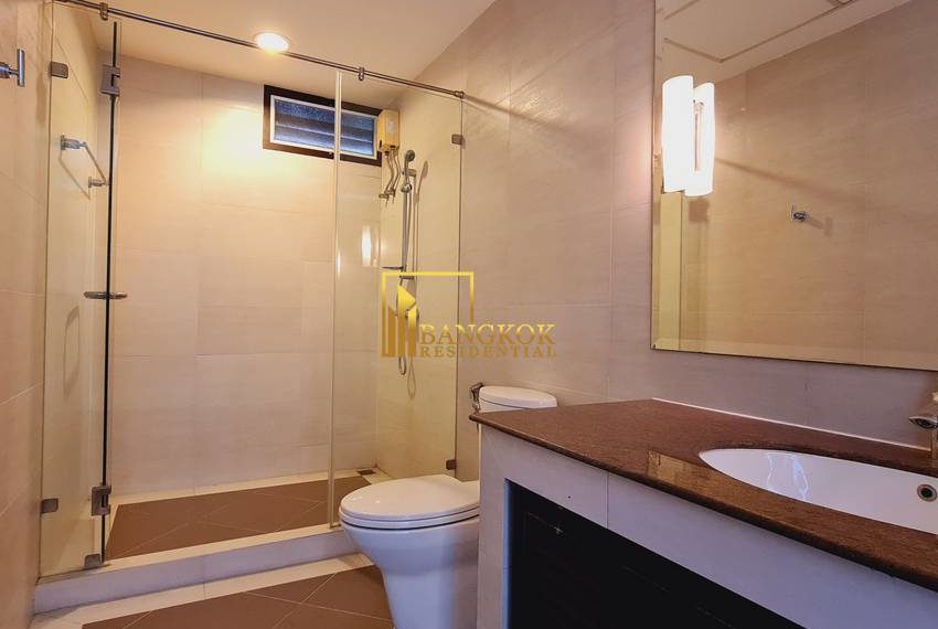 Bangkok house for rent phra khanong 27550 image-25