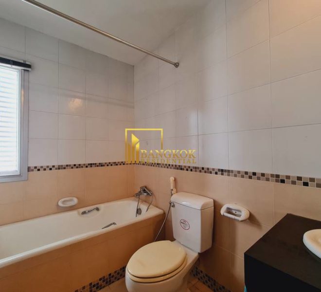 1 Bedroom Phatana Court 20358 image-08
