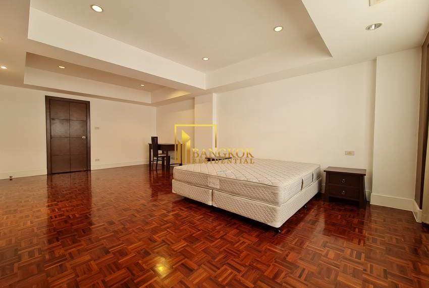 3 bedroom apartment for rent Phirom Garden Residence 20361 image-16