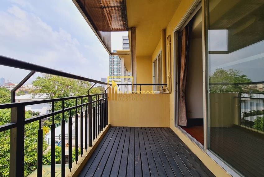 Phatana Court Apartment For Rent 20359 image-05