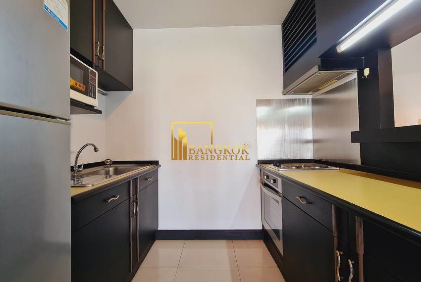 Phatana Court Apartment For Rent 20359 image-06