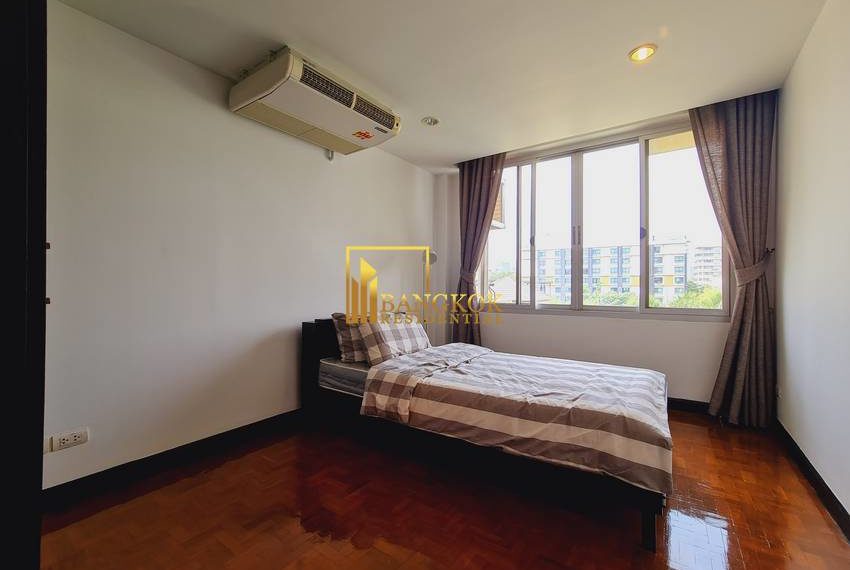 Phatana Court Apartment For Rent 20359 image-09