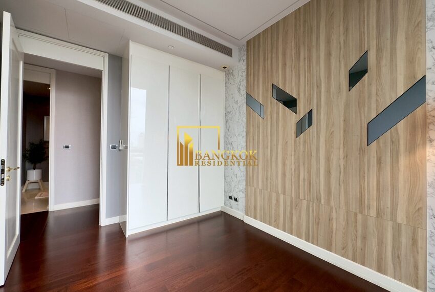 11877 Image-24